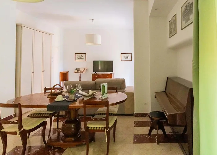 Apartment Bausan 12 Rome